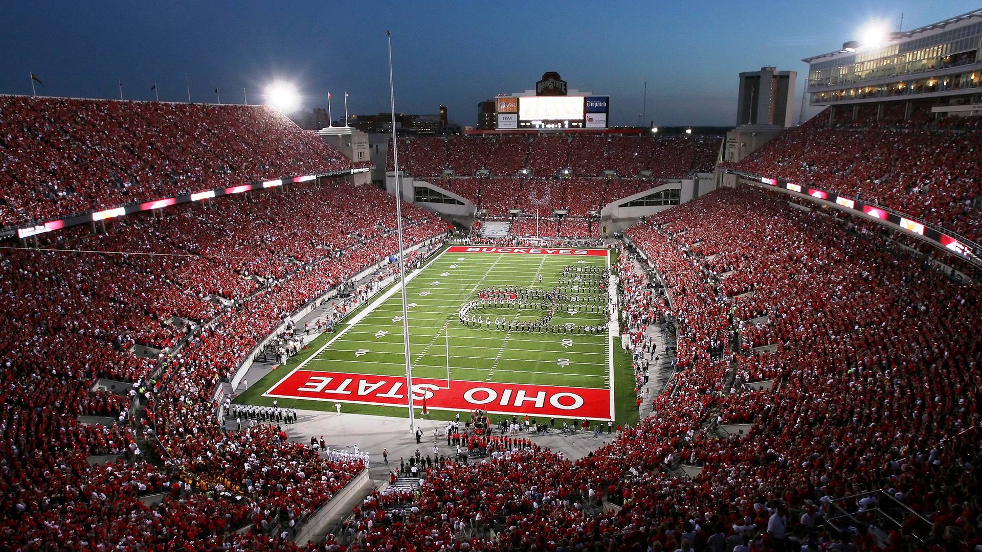 _全球极光滑雪:在光辉中驰骋_,全球极光胜地